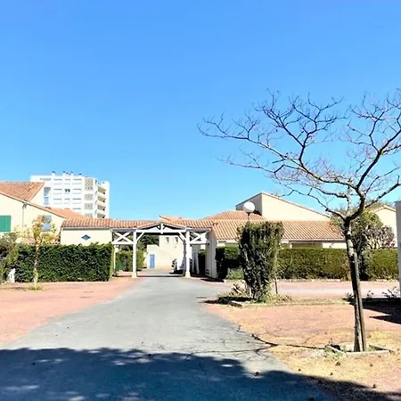 Lumineux Avec Balcon, Proche Plages Et Commerces, Parking Privatif, Pour 6 Personnes - Fr-1-494-193 Appartement Saint-Georges-de-Didonne