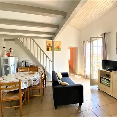 Lumineux Avec Balcon, Proche Plages Et Commerces, Parking Privatif, Pour 6 Personnes - Fr-1-494-193 *