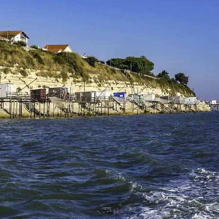 Lumineux Avec Balcon, Proche Plages Et Commerces, Parking Privatif, Pour 6 Personnes - Fr-1-494-193 Appartement Saint-Georges-de-Didonne