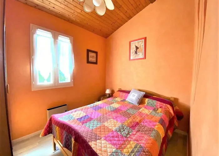 דירה Lumineux Avec Balcon, Proche Plages Et Commerces, Parking Privatif, Pour 6 Personnes - Fr-1-494-193